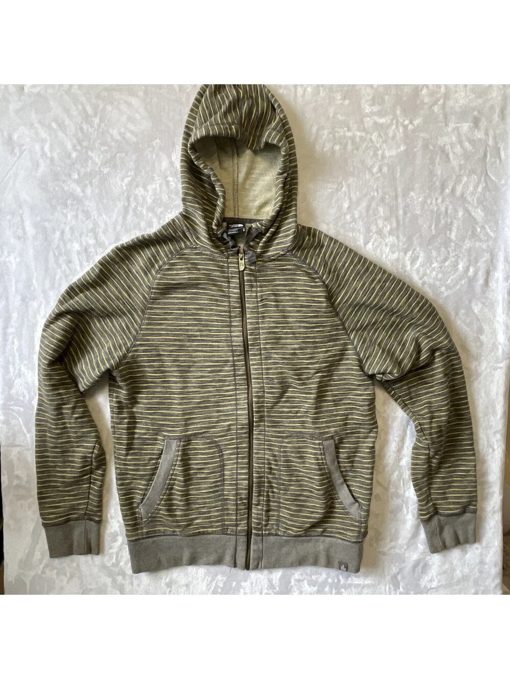 North Face Cozy Men’s Charcoal Yellow Striped Zippered Hoodie With Pockets Med